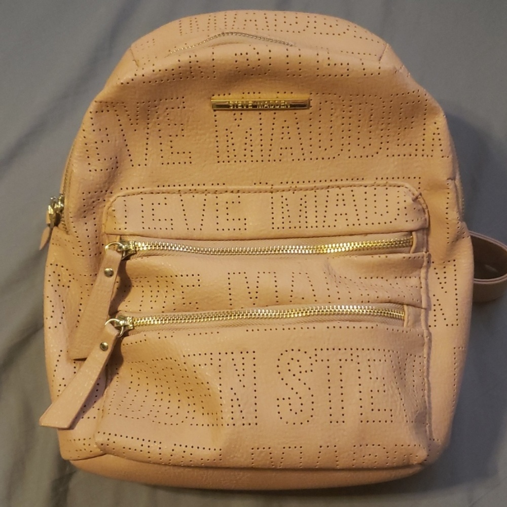 Backpack - Picture 5 of 5